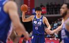 郭士強憂心，三前鋒缺席男籃，楊瀚森搭檔顯優(yōu)勢，險勝廣廈！