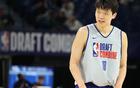 楊瀚森四大優(yōu)勢明顯，50人退選后試訓(xùn)出色，價值超弗拉格。