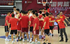 廖三寧13+6助中國男籃三分12中25勝波黑。