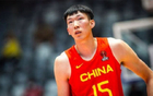 中國男籃抵吉達(dá)，首訓(xùn)完成，周琦參賽成疑。